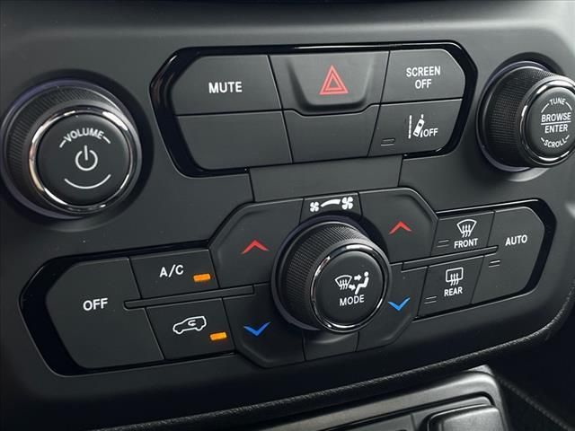 2021 Jeep Renegade Jeepster