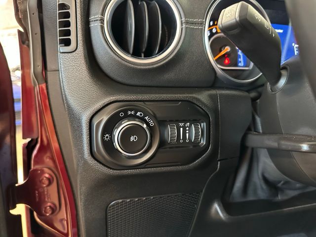 2021 Jeep Wrangler Unlimited Sahara Skyroof Power Top Cold Weather... | Irving, Texas | Hopper Motorplex