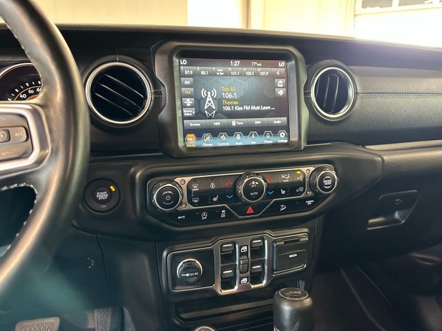 2021 Jeep Wrangler Unlimited Sahara Skyroof Power Top Cold Weather... | Irving, Texas | Hopper Motorplex 2021 Jeep Wrangler Unlimited Sahara Skyroof Power Top Cold Weather... | Irving, Texas | Hopper Motorplex
