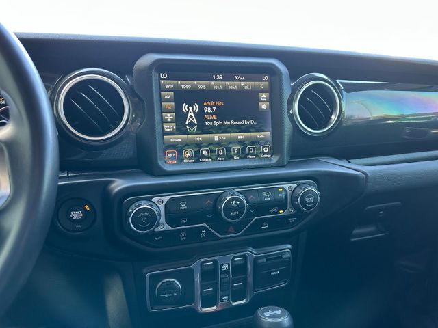 2021 Jeep Wrangler Unlimited Sahara Altitude 4X4 Hardtop Premium L... | Irving, Texas | Hopper Motorplex