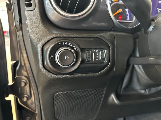 2021 Jeep Wrangler Unlimited Sahara Altitude 4X4 Hardtop Premium L... | Irving, Texas | Hopper Motorplex 2021 Jeep Wrangler Unlimited Sahara Altitude 4X4 Hardtop Premium L... | Irving, Texas | Hopper Motorplex