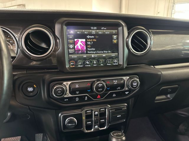 2021 Jeep Wrangler Unlimited Sahara Altitude Lifted Package Premiu... | Irving, Texas | Hopper Motorplex