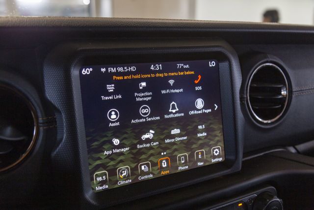 2021 Jeep Wrangler One touch power top Unlimited Sahara High Altitude