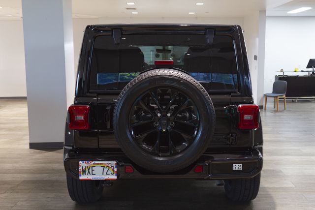 2021 Jeep Wrangler One touch power top Unlimited Sahara High Altitude