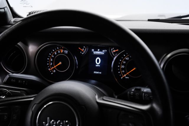 2021 Jeep Wrangler Unlimited Sport 4x4 LIFTED, AUDIO, ONLY 25K, AUTO | Carrollton, TX | Texas Vehicle Exchange