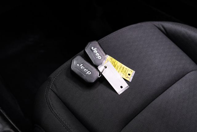 2021 Jeep Wrangler Unlimited Sport 4x4 LIFTED, AUDIO, ONLY 25K, AUTO | Carrollton, TX | Texas Vehicle Exchange