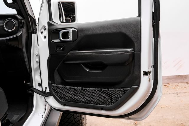 2021 Jeep Wrangler Unlimited Sahara 4XE,4X4,SKY TOP, LIFTED,LTHR, 32K | Carrollton, TX | Texas Vehicle Exchange 2021 Jeep Wrangler Unlimited Sahara 4XE,4X4,SKY TOP, LIFTED,LTHR, 32K | Carrollton, TX | Texas Vehicle Exchange