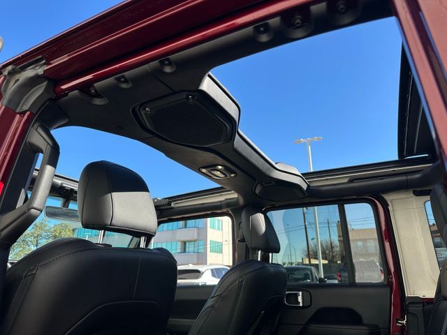 2021 Jeep Wrangler Unlimited Unlimited Sahara 