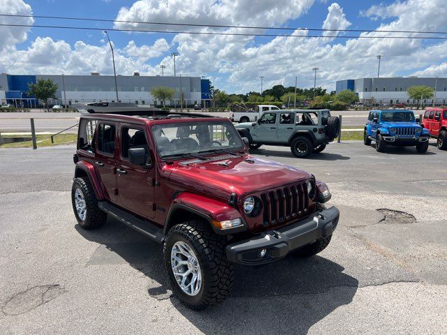 2021 Jeep Wrangler Unlimited Sahara Altitude
