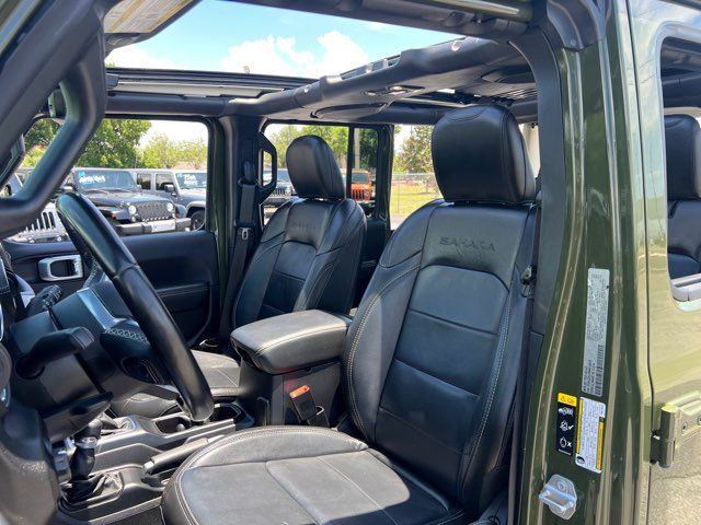 2021 Jeep Wrangler Unlimited Sahara - Power-Top