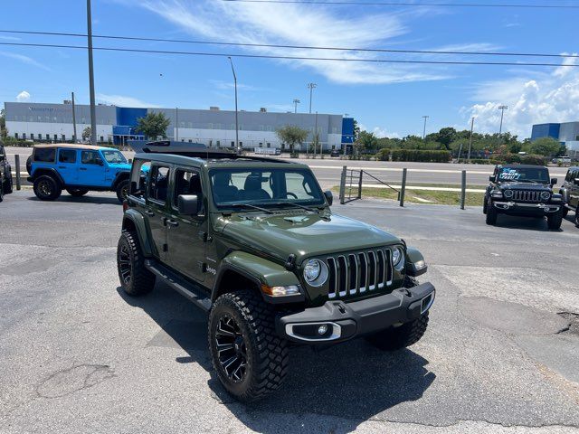 2021 Jeep Wrangler Unlimited Sahara - Power-Top