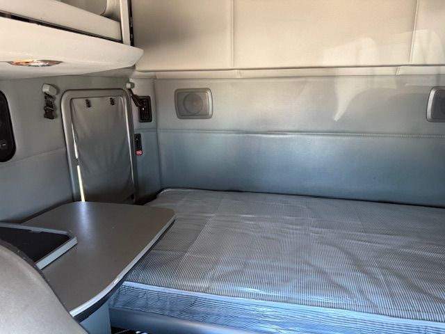 2021 Kenworth T680 | Dallas, TX | Infinity Trucks 2021 Kenworth T680 | Dallas, TX | Infinity Trucks