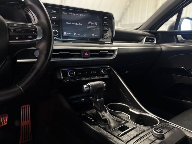 2021 Kia K5 GT-Line 2021 Kia K5 GT-Line