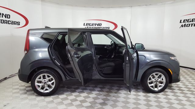 2021 Kia Soul S | Carrollton, TX | Legend Motorcars of Carrollton 2021 Kia Soul S | Carrollton, TX | Legend Motorcars of Carrollton