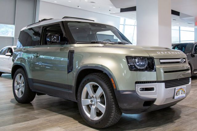 2021 Land Rover Defender 90 Power folding fabric roof First Edition