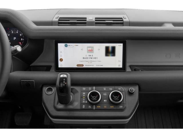 2021 Land Rover Defender Power soft top 90 S