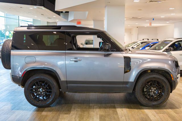 2021 Land Rover Defender Power soft top 90 S