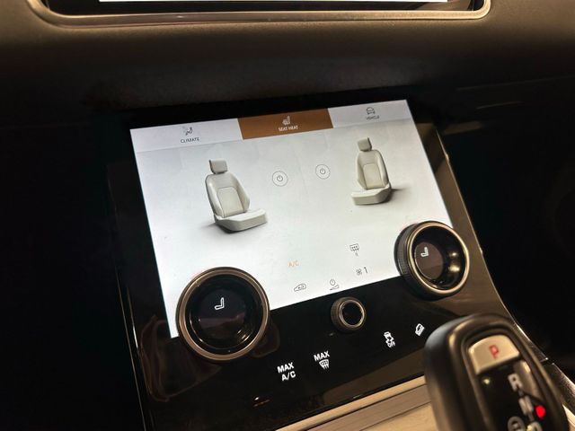 2021 Land Rover Range Rover Evoque S Panoramic Roof Black Exterior Pack Interactiv... | Irving, Texas | Hopper Motorplex