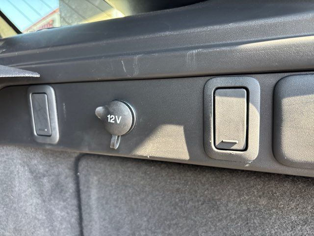 2021 Land Rover Range Rover Velar P340 R-Dynamic S | San Antonio, TX | Clear Choice Automotive South 2021 Land Rover Range Rover Velar P340 R-Dynamic S | San Antonio, TX | Clear Choice Automotive South