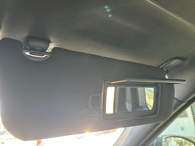 2021 Land Rover Range Rover Velar P340 R-Dynamic S | San Antonio, TX | Clear Choice Automotive South 2021 Land Rover Range Rover Velar P340 R-Dynamic S | San Antonio, TX | Clear Choice Automotive South