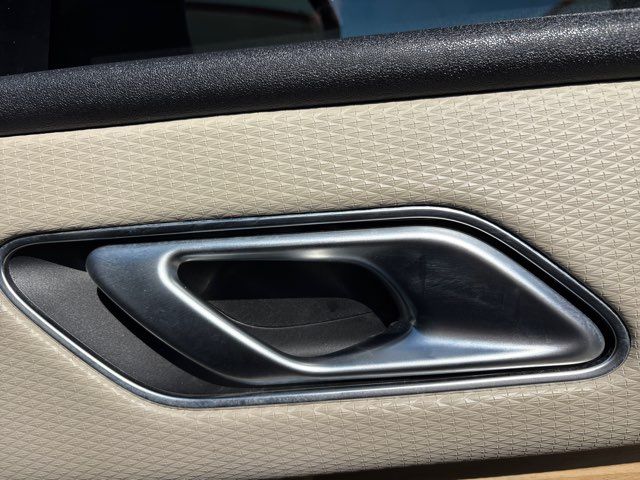 2021 Land Rover Range Rover Velar P340 R-Dynamic S | San Antonio, TX | Clear Choice Automotive South