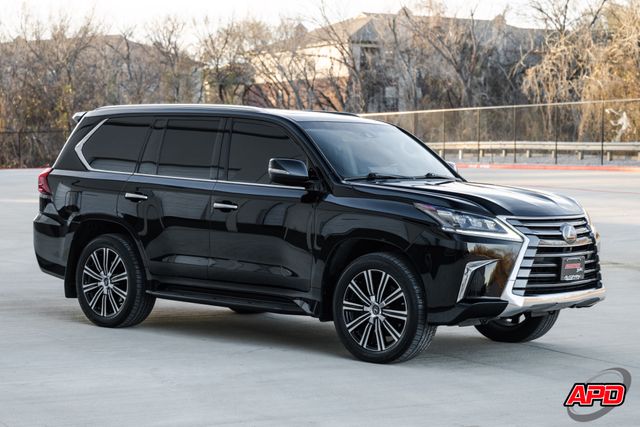 2021 Lexus LX 570 Two-Row 2021 Lexus LX 570 Two-Row