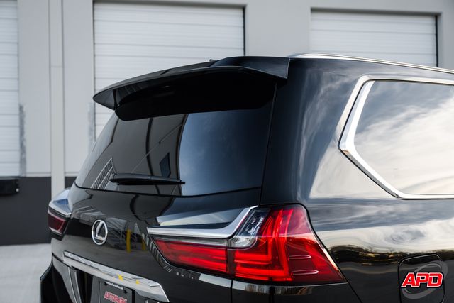 2021 Lexus LX 570 Two-Row