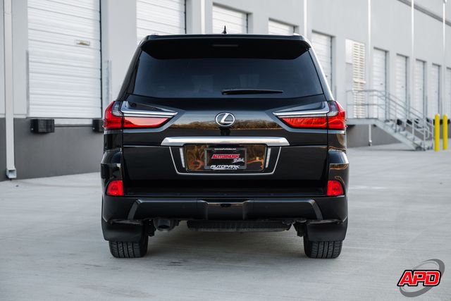 2021 Lexus LX 570 Two-Row