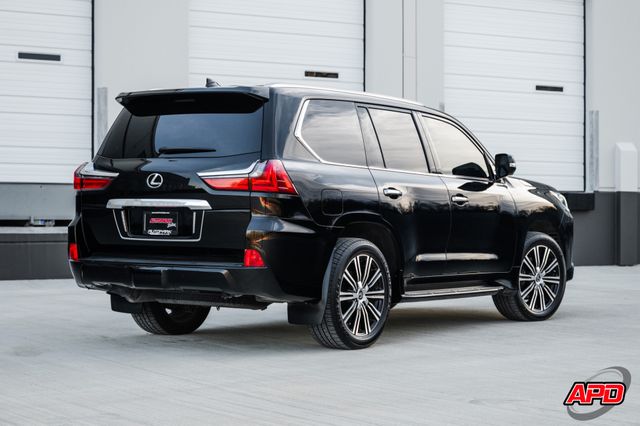 2021 Lexus LX 570 Two-Row