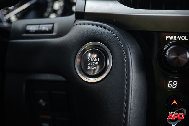 2021 Lexus LX 570 Two-Row