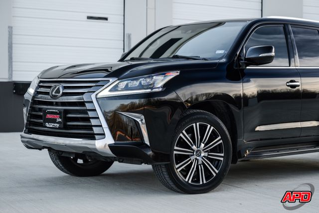 2021 Lexus LX 570 Two-Row