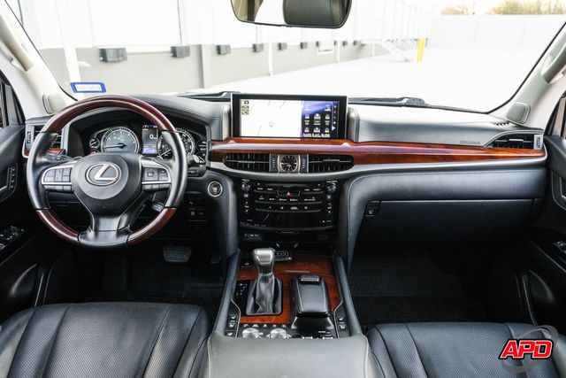 2021 Lexus LX 570 Two-Row