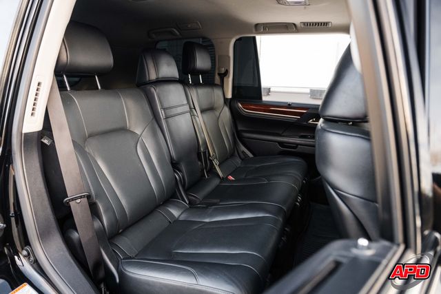 2021 Lexus LX 570 Two-Row