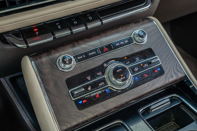 2021 Lincoln Aviator Reserve AWD / REGULAR OIL CHANGES / 1-OWNER | Dallas, TX | Rocky Mountain Truck Stop Dallas 2021 Lincoln Aviator Reserve AWD / REGULAR OIL CHANGES / 1-OWNER | Dallas, TX | Rocky Mountain Truck Stop Dallas