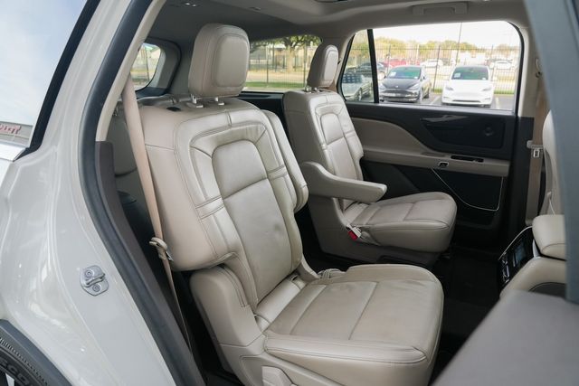 2021 Lincoln Aviator Reserve AWD / REGULAR OIL CHANGES / 1-OWNER | Austin, TX | Rocky Mountain Truck Stop Austin