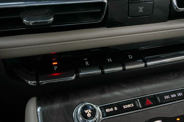 2021 Lincoln Aviator Reserve AWD / REGULAR OIL CHANGES / 1-OWNER | Austin, TX | Rocky Mountain Truck Stop Austin