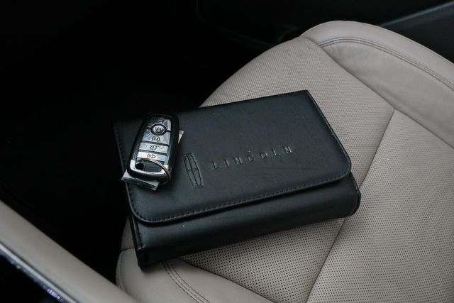 2021 Lincoln Aviator Reserve AWD / REGULAR OIL CHANGES / 1-OWNER | Austin, TX | Rocky Mountain Truck Stop Austin