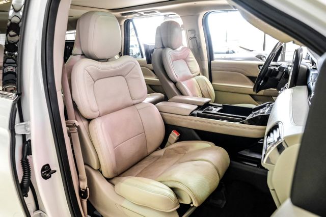 2021 Lincoln Navigator L Reserve | Addison, TX | Mr Car Guys