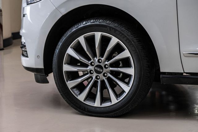 2021 Lincoln Navigator L Reserve | Addison, TX | Mr Car Guys 2021 Lincoln Navigator L Reserve | Addison, TX | Mr Car Guys