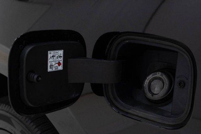 2021 Lincoln Navigator L Reserve | Houston, TX | Houston Auto Credit 2021 Lincoln Navigator L Reserve | Houston, TX | Houston Auto Credit