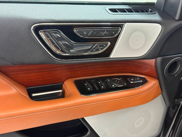 2021 Lincoln Navigator L Reserve | Houston, TX | Houston Auto Credit 2021 Lincoln Navigator L Reserve | Houston, TX | Houston Auto Credit