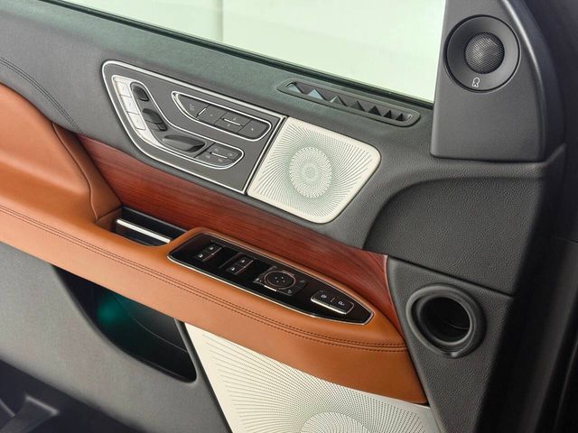 2021 Lincoln Navigator L Reserve | Houston, TX | Houston Auto Credit 2021 Lincoln Navigator L Reserve | Houston, TX | Houston Auto Credit