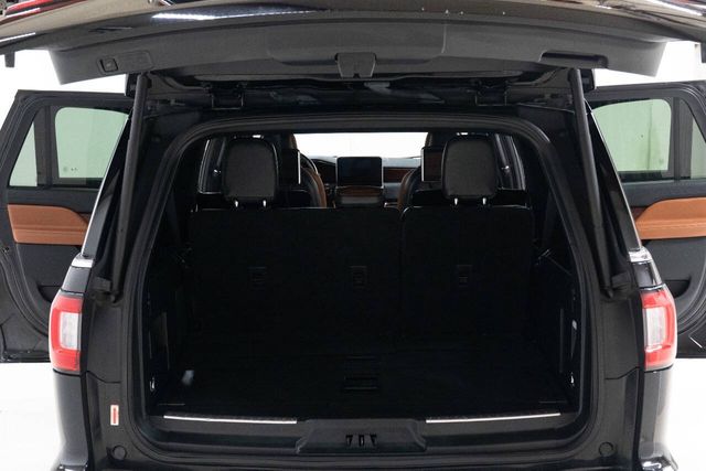 2021 Lincoln Navigator L Reserve | Houston, TX | Houston Auto Credit 2021 Lincoln Navigator L Reserve | Houston, TX | Houston Auto Credit