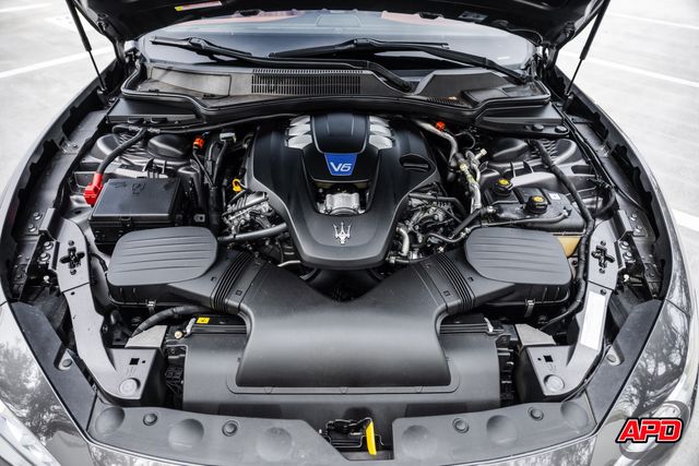 2021 Maserati Ghibli SQ4 2021 Maserati Ghibli SQ4