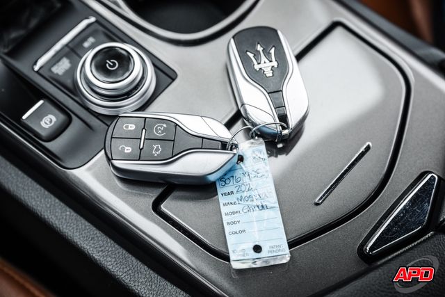 2021 Maserati Ghibli SQ4