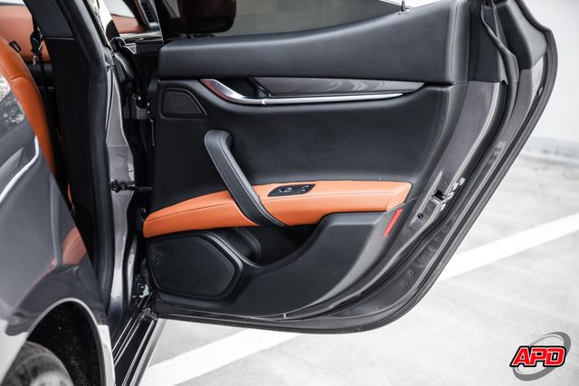 2021 Maserati Ghibli SQ4 2021 Maserati Ghibli SQ4