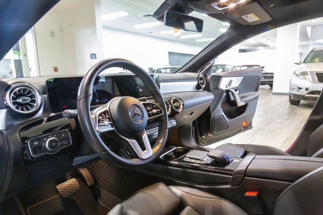 2021 Mercedes-Benz CLA 250 Premium Parking Assistance Package