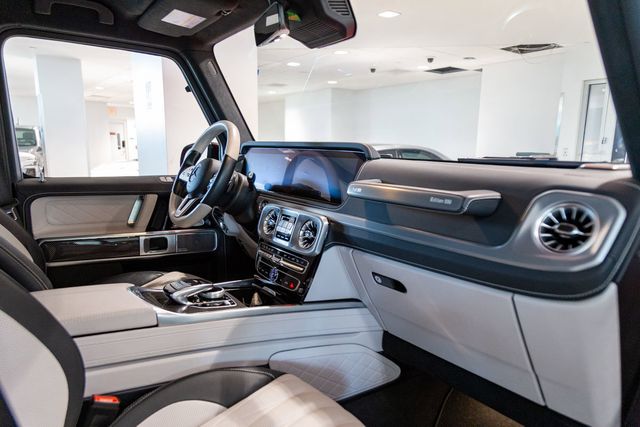 2021 Mercedes-Benz G 550 MANUFAKTUR (Edition 550) only 200 built AMG Line/Night Pkg II/MANUFAKTUR Inter/AMG Carbon 