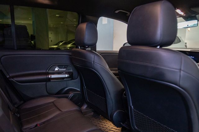 2021 Mercedes-Benz GLB 250