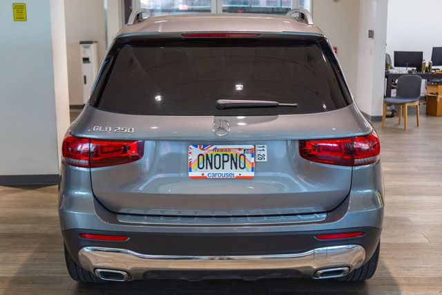 2021 Mercedes-Benz GLB 250